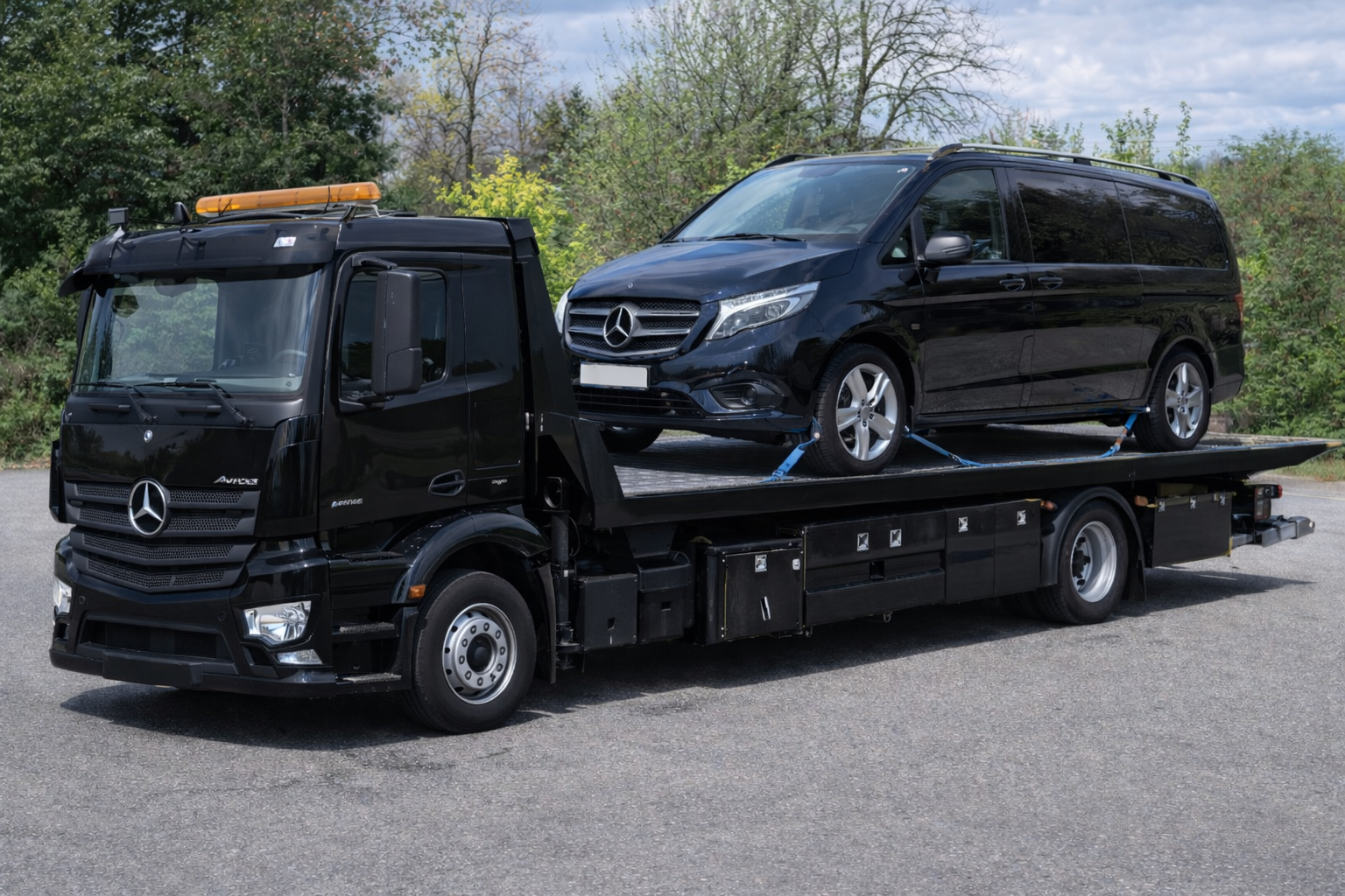 Mercedes Vito für einen Fahrzeugtransport von Stuttgart nach Wels